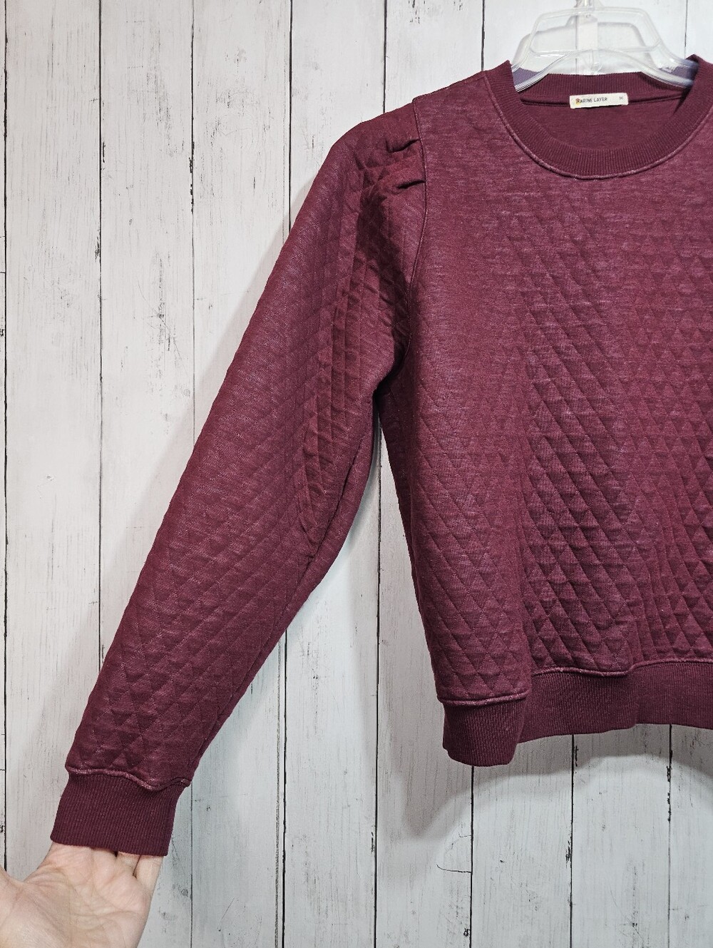 Marine Layer Women's Corbet Quilted Puff Sleeve Crewneck in Merlot Size Medium. - Picture 5 of 9